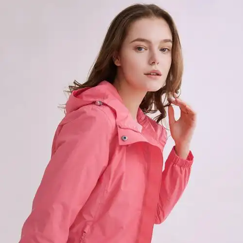 骆驼牌cameljeans 【防风防水】女款单层冲锋衣薄款外套登山服装旅行