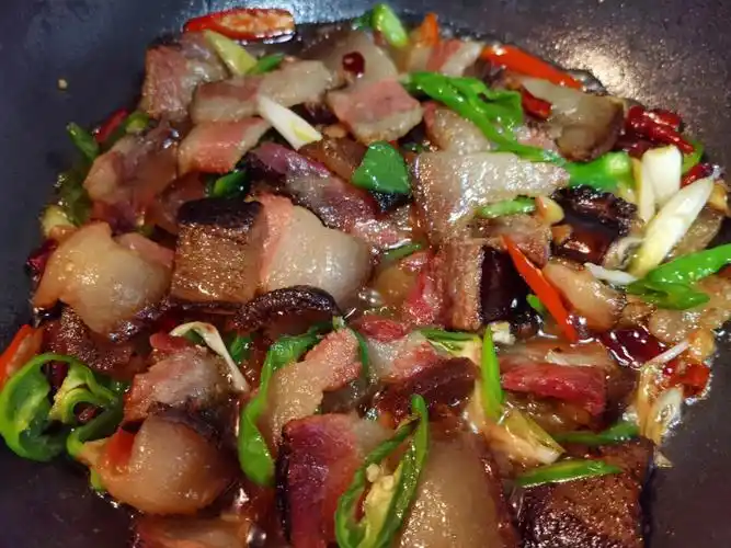 腊肉这样炒太好吃惹