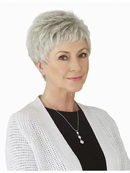 66到86岁女性,短发这样剪,好看时尚显年轻|发型|脸型|发尾|斜刘海