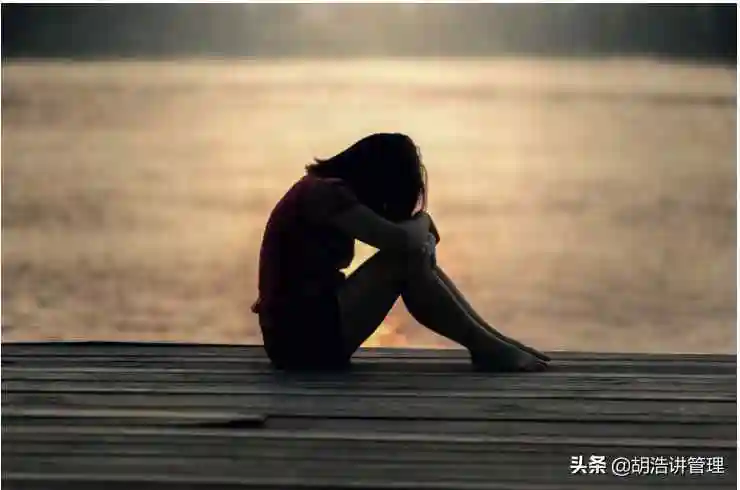 委屈是什么意思委屈和伤心的区别