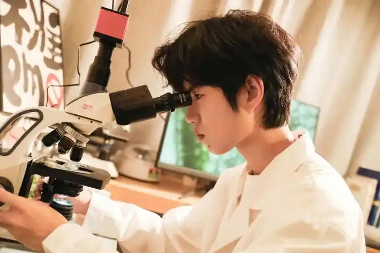 每段爱情的"标准答案",隐匿在不被定义的感情里_铁寒_袁弘_父母