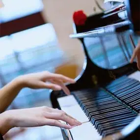 钢琴头像图片大全高清好看的钢琴唯美意境图片头像