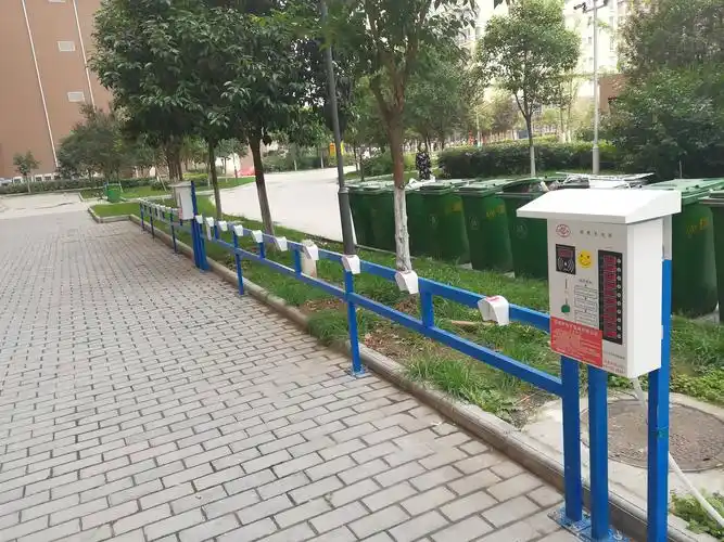 小区汽车充电桩优选闪开来电诚招城市合伙人代理电动汽车充电桩小区内