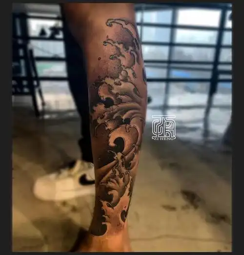 石家庄纹身子恒刺青小腿传统浪花纹身