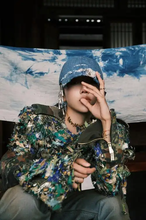 刘雨昕高定民族大片