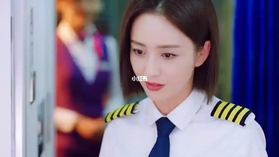 机长的做法让人心暖,感动#爱的厘米 #佟丽娅 #佟大为