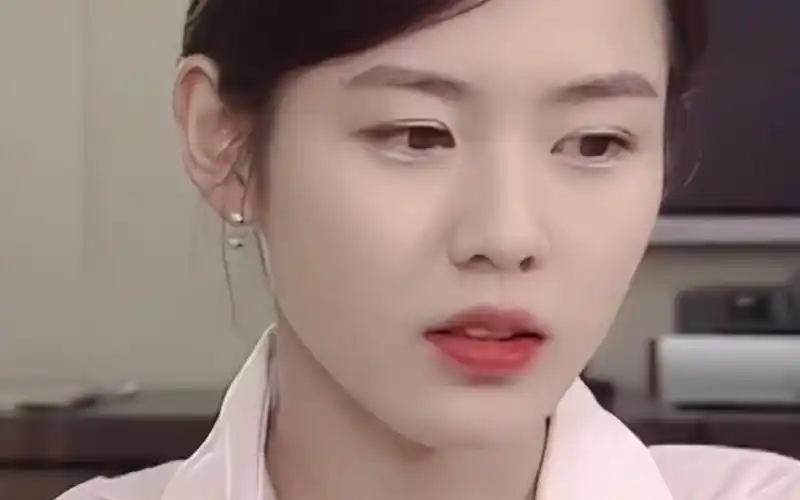 什么是清新纯净感? 当她横空一出,那种纯净是我从来没见过的 #孙艺珍