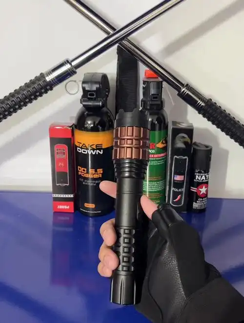 防身高压手电筒,路怒症克星,以备不时之需