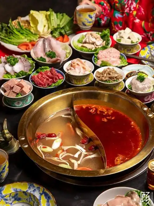 谁说重庆火锅不能涮潮汕新鲜好食材还能吃到凌晨1点半