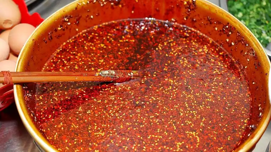 油泼辣子的正确做法,老店秘制配方,1分钟就能学会!