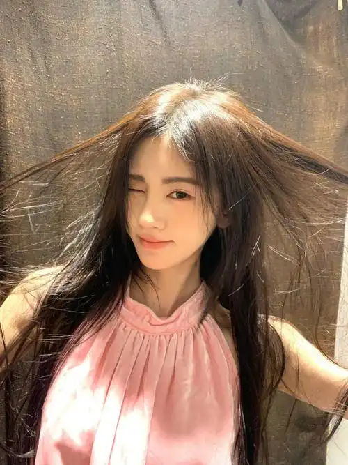 鞠婧祎代言东方彩妆花西子##鞠婧祎