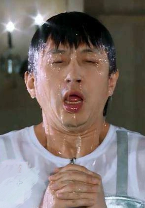 李彦宏被泼水百度的回应你信了吗