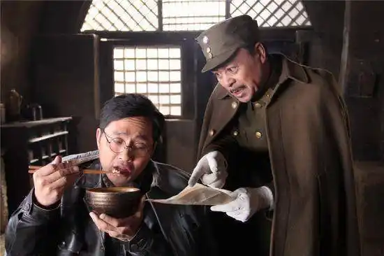 张嘉译领衔电视剧沉默,看红色利剑反特锄奸,兄弟营的热血博弈!