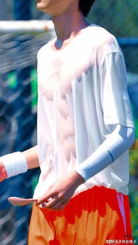 有无内鬼来点炸人腹肌图