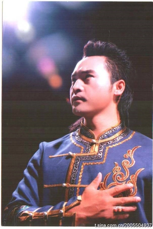 星光大道年度人气王,蒙古歌手豪图