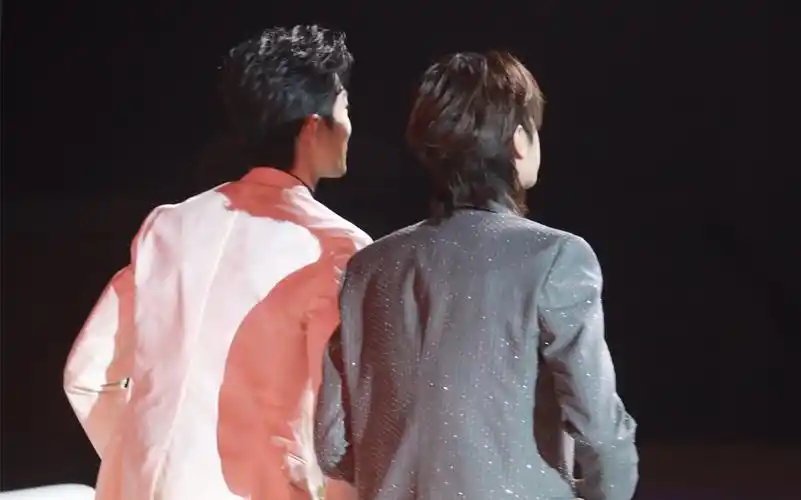 鹅爹星光大赏 博君一肖part 龟龟视角reaction_哔哩哔哩 (゜-゜)つロ