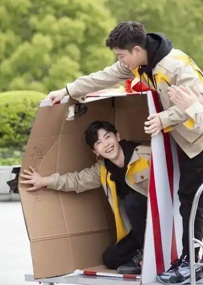 原创《极挑》新成员,第1期就被"下马威",邓伦:哥哥不要整弟弟了