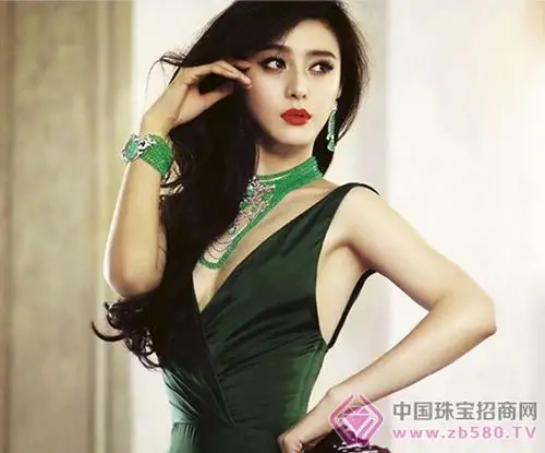 mx彩宝佛宝形象代言人范冰冰