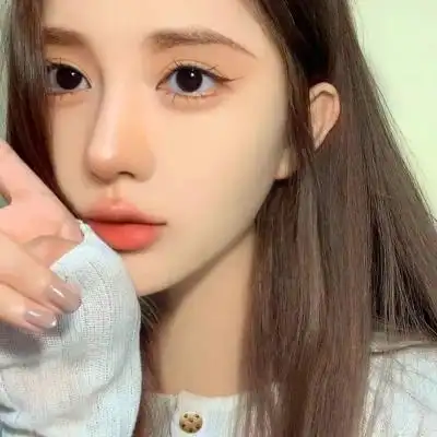 精致绝美好看的女生头像图片