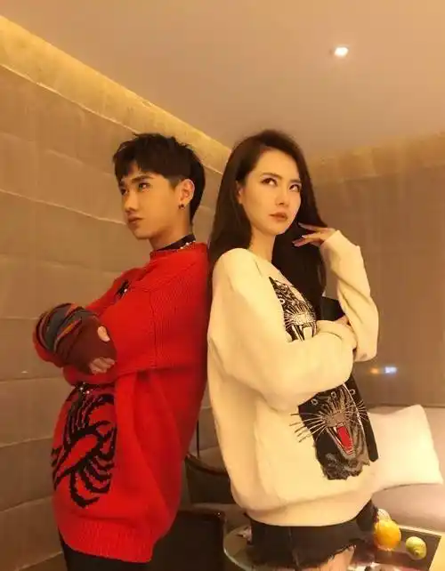 情歌转换器汪苏泷,年少成名爱唱小情歌,已结婚5年还有个女儿?