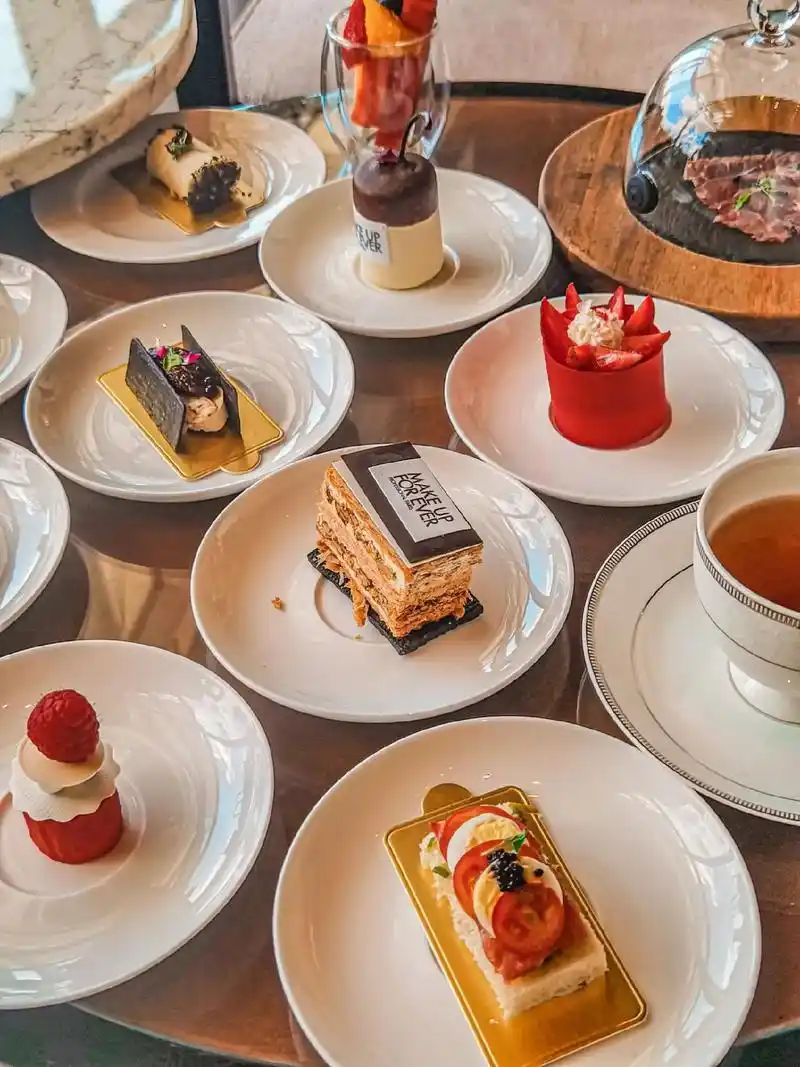 会送口红96的下午茶谁不爱呢7815.