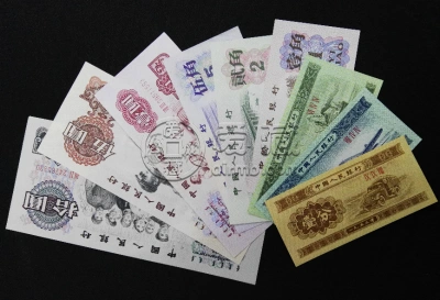 因为老钱币回收价格,是收藏入手的重要依据,对于一些喜欢收藏的爱好者