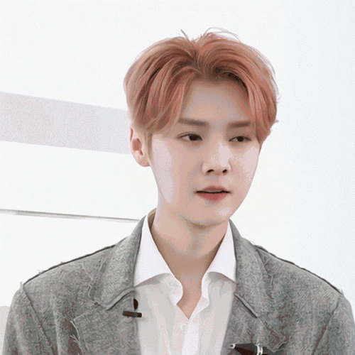 全世界最帅的老板##歌手鹿晗