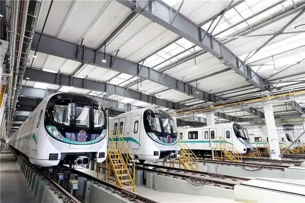 武汉轨道交通19号线列车首次亮相|地铁|车辆段|武汉市_网易订阅