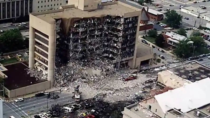 原创1995年美国联邦大楼突然爆炸引起6级地震从此宣布死刑有效