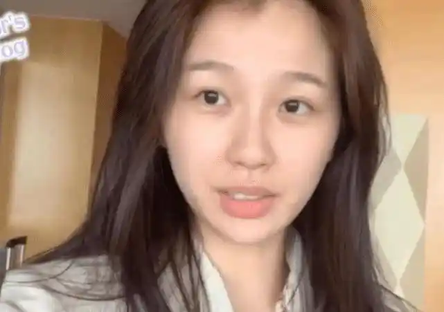 原创虞书欣出镜卸妆过程当看清她真实长相后终于明白直男审美