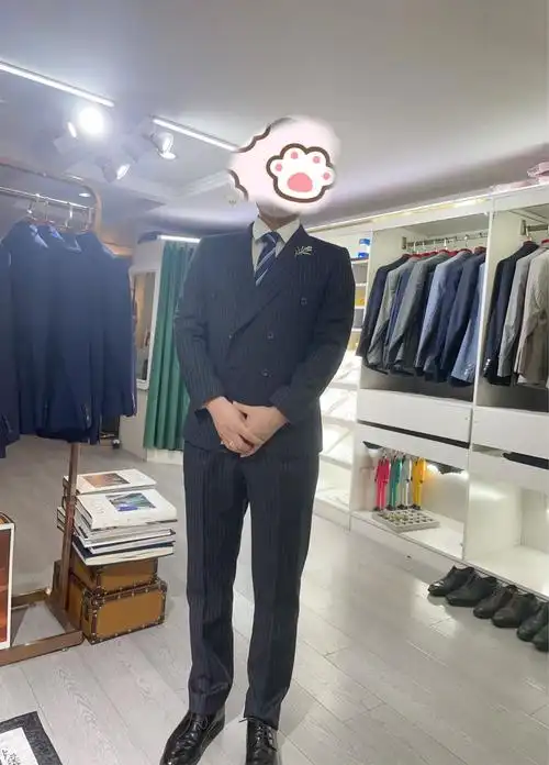 伯爵西装定制(济南总店)