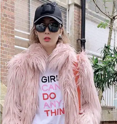 许志安承认出轨后,郑秀文将自己头像改成黑白,娱乐圈还有干净吗