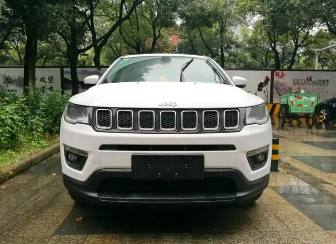 10万入手17款jeep指南者,启动那一刻,不愧是越野"代言人"