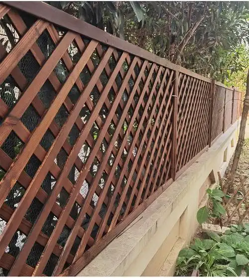 勋诚木栅栏户外网格围栏庭院碳化木篱笆别墅阳台花园护栏隔断花架加固