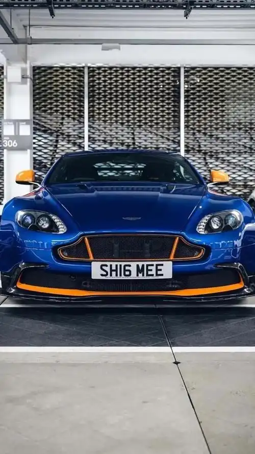 这车也太帅了吧,超酷跑车壁纸