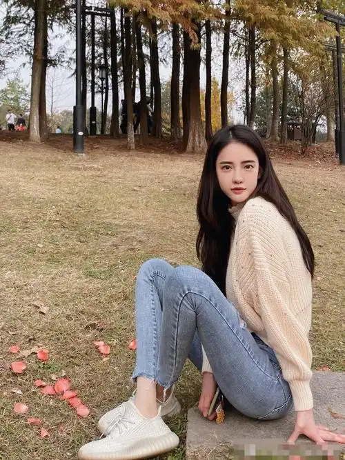 韩国花蛇潘南奎花蛇出洞