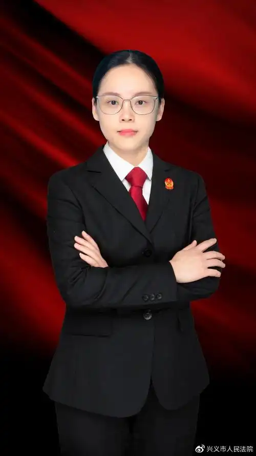 38特辑兴义法官小姐姐风采秀不负法律不负卿