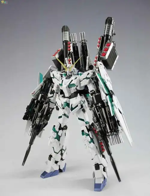 独角兽高达全装甲觉醒