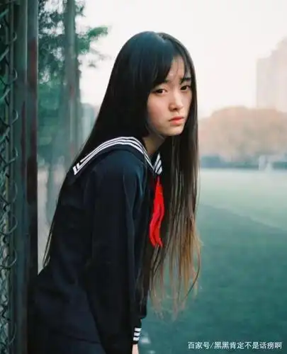 鞠婧祎的一些旧照片使"善良"的粉丝关闭