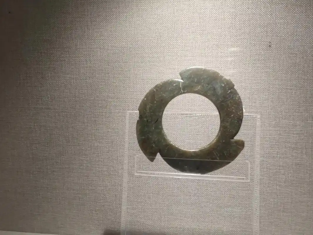 湖北省天门市博物馆#石家河文化玉器#2022.5.28 - 抖音