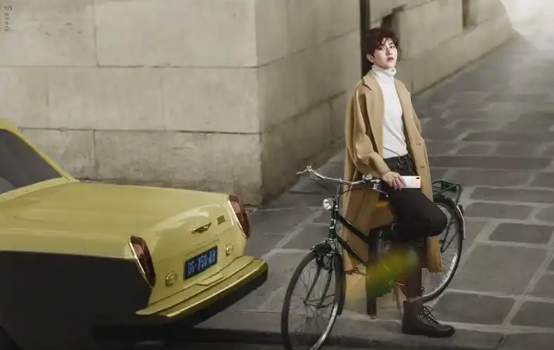 cr:小葵dannie 蔡徐坤精修(绝美 vivo幻彩版 等你下课 电脑桌面)