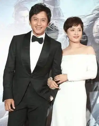 孙俪烤红薯全部烤焦遭邓超嫌弃,隔空喊话孙俪快去拍戏吧!