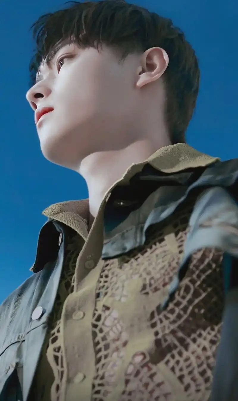 多角度拍摄许凯,beautiful#创作灵感 #许凯高清壁纸 - 抖音