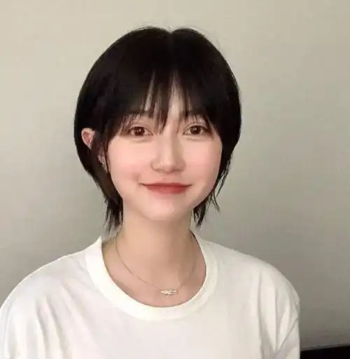 不烫也好看的女生短发,女生短发款款时尚越剪越上瘾