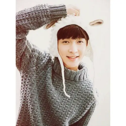 杂志 小绵羊 张艺兴