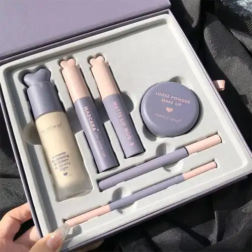 化妆品一整套粉底液唇釉定妆粉全套彩妆送女朋友闺蜜生日礼物学生超值