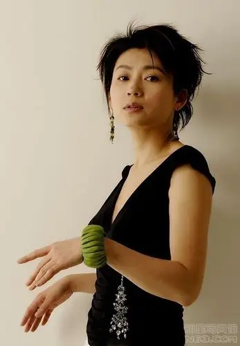 王小丫写真-686x988.65k.大图-明星写真馆n63.com