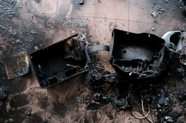 锂电池_爆炸_电动车