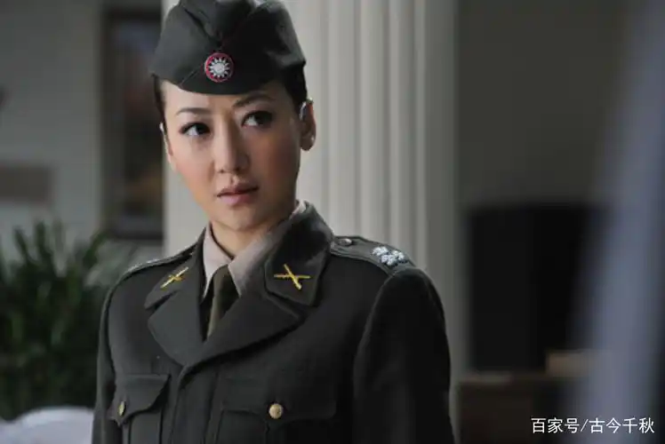 女特务潜伏农村30年,嫁给农民生了8个孩子,身份曝光后结果如何