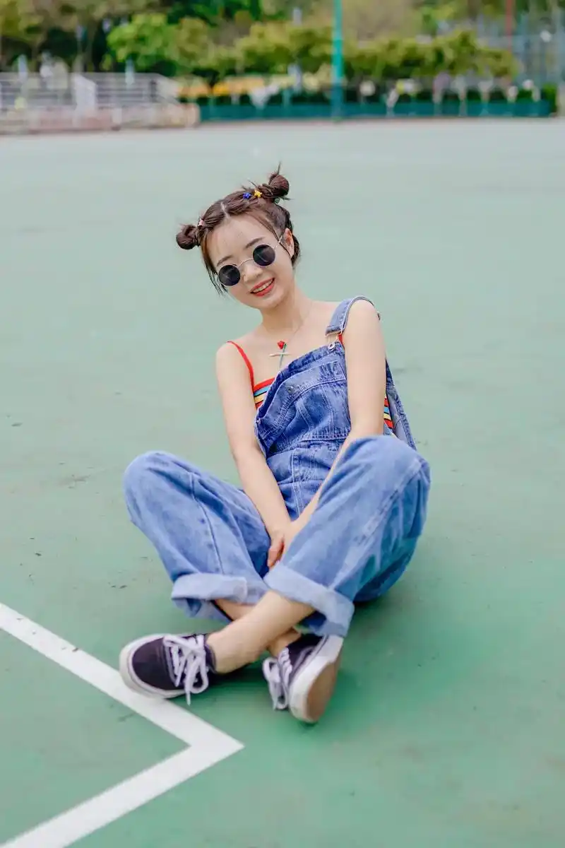 15给她扎了个双丸子头 - 抖音